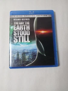 The Day the Earth Stood Still Blu Ray  3 Disc Set Keanu Reeves  - Picture 1 of 7