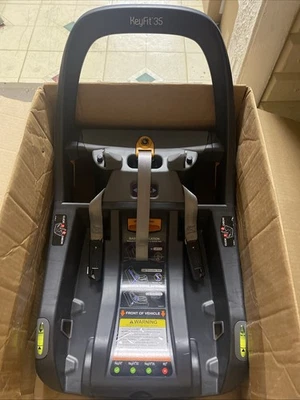 Chicco Keyfit 35 Car Seat Base Read Below - Image 1 of 4