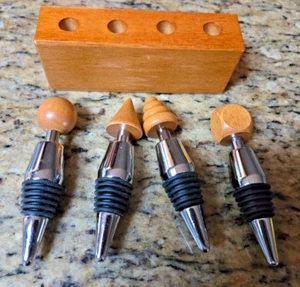JUEGO DE 4 - Tapones para botellas de vino - Tapas de madera y base de metal - Soporte para bloques de madera - Imagen 1 de 3
