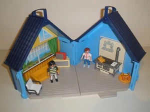 Playmobil Dolls House - Compact, Fold Up -Take Along & Furnished. - Picture 1 of 10