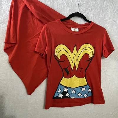 Rubies Women's DC Comics Wonder Woman T-Shirt with Removeable Cape Costume, L - Image 1 of 4