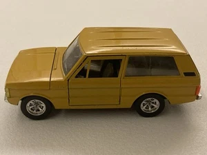 BURAGO BBURAGO 1:24 0104 RANGE ROVER GIALLO OCRA - VINTAGE - Made In Italy - Foto 1 di 5