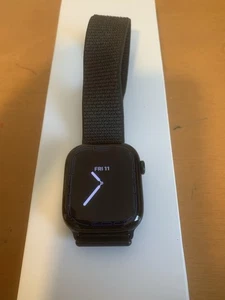 Apple Watch Series 10 46mm GPS + Cellular Unlocked Aluminum - Photo 1 sur 9