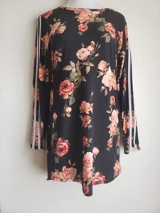 Top tunica donna Rue 21 taglia L (grande) busto 38" manica lunga floreale elasticizzato - Foto 1 di 5