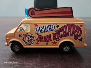 PINDER-CORGI PINDER JEAN RICHARD 426-CORGI PINDER GIFT SET 48-CHEVROLET VAN 1978 - Foto 1 di 8