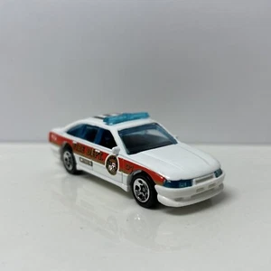 1989-1997 Holden Commodore Fire Collectible 1/64 Scale Diecast Diorama Model - Picture 1 of 4