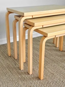 Set of 3 Alvar Aalto Model 88 Nesting Tables by Artek - Finland 1996 - Picture 1 of 7
