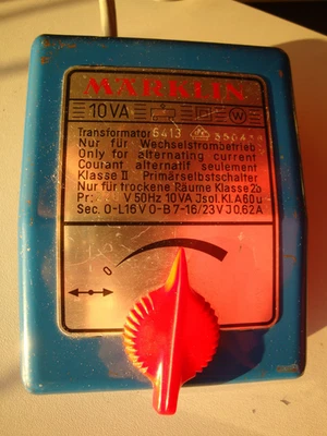 Märklin Trafo 6413 220Volt 10VA - Bild 1 von 3