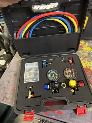 Juego de manómetros de colector de CA de 4 vías PB Motor Tech Foto 1 de 4