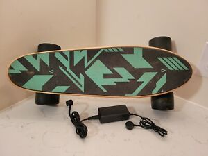 23" Green Swagtron Swagboard 60960-2 Mini Electric Skateboard Board W/ Charger