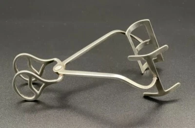 Pinzas mecánicas individuales de plata de ley para espárragos alemanas de mediados de siglo modernas Foto 1 de 4