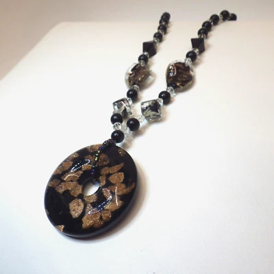 Collar Colgante Redondo Vidrio Soplado Negro y Cobre Único 20" Ajustable Foto 1 de 4