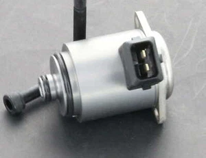 2010-2016 Cadillac SRX - GM Rack And Pinion Control Solenoid Valve - Foto 1 di 4