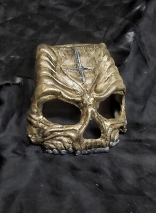 Maschera Salmo - Foto 1 di 4