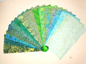 "Seconds" 40 x Batik Fabric Quilting Layer Cakes 10" x 10" Squares Green - Picture 1 of 2