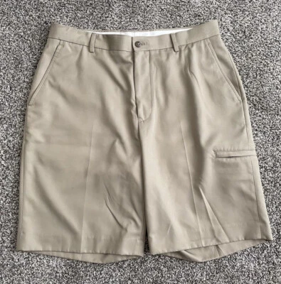 Pantalones cortos de golf para hombre Alan River tostados frente plano talla 34 cintura Foto 1 de 4