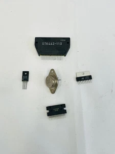 2SC4242 - 2SC4242 - Picture 1 of 1