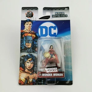 ~ DC ~ Nano Metalfigs ~ 100% Die-Cast Metal ~ Wonder Woman ~ DC4 ~ For Ages 3+ ~ - Picture 1 of 3