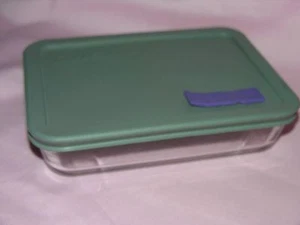 PYREX STORAGE BLUE PLASTIC COVER FITS RECTANGULAR GLASS BOWLS 3 CUP 750 ML - Picture 1 of 1
