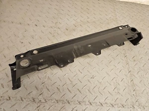 JAGUAR X300 LATE XJ40 RADIATOR UNDER PANEL FRONT FRAME SUPPORT SYSTEM BRACKET - Picture 1 of 11
