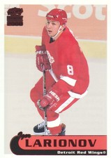 1999-00 Pacific Paramount Hockey Red #82 Igor Larionov Detroit Red Wings