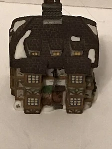 Dept 56 Charles Dickens Heritage Xmas Ornament Sir John Falstaff Inn 1995 VTG - Picture 1 of 7