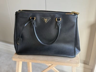 Hardly Worn: Prada Saffiano Lux Leather Galleria Top Handle Bag (Large) - Image 1 of 4