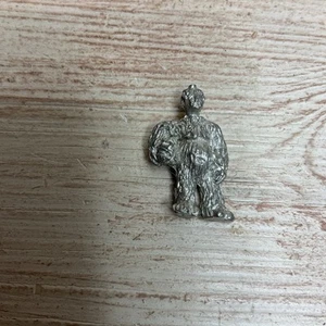 Modelo ferroviario calibre OO/HO METAL BLANCO HOMBRE EN TRAJE DE GORILA. ¡NUNCA ANTES VISTO! - Imagen 1 de 3