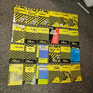 Teacher's Mixed Lot Set of 24 Cliff Notes Shakespeare Twain Dickens Faust Miller - Picture 1 of 16