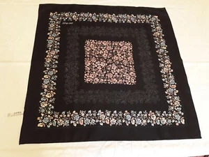 N22 Foulard carré polyester Pier Olivier Paris 66x67cm squared scarf - Imagen 1 de 4