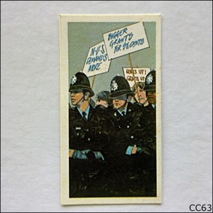 Brooke Bond Tea Card Police File 1977 #38 Demo (CC63)