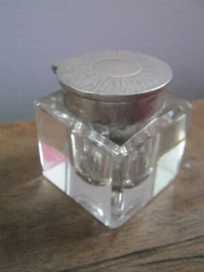 Antikes Tintenfass aus Sterlingsilber mit Deckel & geschliffenem Glas - Bild 1 von 5
