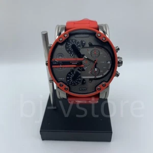 Reloj de cuarzo para hombre Diesel DZ7370 Mr Daddy esfera negra correa de acero inoxidable rojo - Imagen 1 de 4