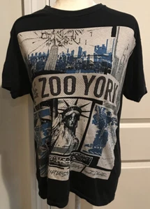 Zoo York Short Sleeve T-Shirt Black NYC Shiftless When Idle Small Logo Men's - Picture 1 of 10