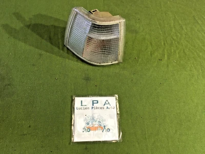 Clignotant avant droit / VOLVO 850 - Photo 1/4