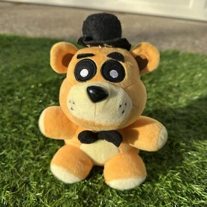 Peluche pupazzo Five Nights at Freddy's Freddy Fazbear Bear 8" cappello superiore fiocco cravatta senza etichetta - Foto 1 di 4