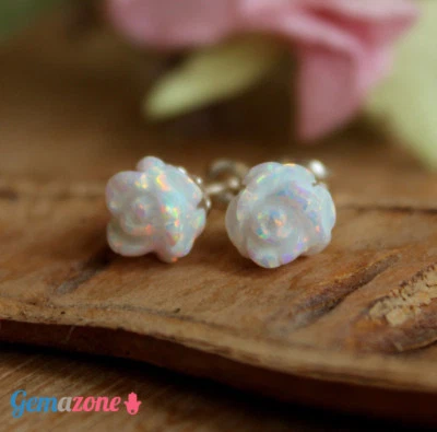 Pendientes de plata esterlina con poste de ópalo blanco flor rosa tallada joyería nupcial Foto 1 de 4