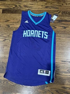 [H82306] Maglia uomo Adidas Charlotte Hornets Swingman PICCOLA - Foto 1 di 5