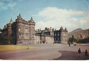 A Continental postcard J Arrthu Gixon, Holyrood Palace Scotland Mailed to Margar - Picture 1 of 2