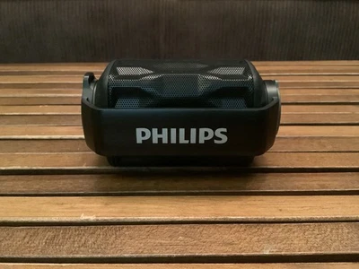Altavoz Bluetooth inalámbrico resistente al agua Philips Shoqbox Foto 1 de 4