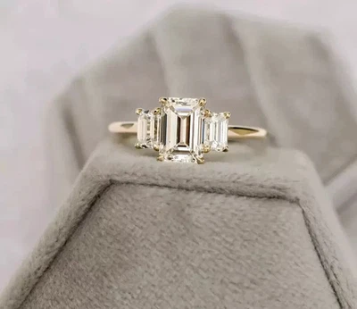 2.30 Ct Emerald Cut IGI Certified Lab Grown Diamond 10k Yellow Gold 3-Stone Ring - Image 1 of 4