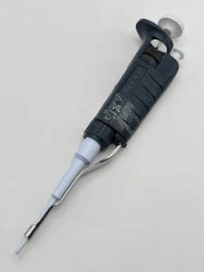 Gilson Pipetman Classic P10 verstellbare Einkanalpipette Pipette - Bild 1 von 4