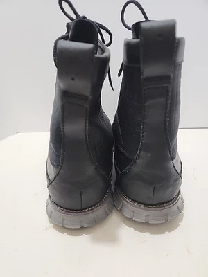 Botas masculinas Cole Haan pretas Zerogrand OS resistentes à água com cadarço usadas tamanho 13 - Imagem 1 de 4