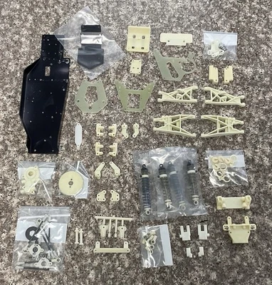 Lote de peças nitro vintage Associated RC10 GT RC10GT MIP amortecedores de ferrão diversos - Imagem 1 de 4