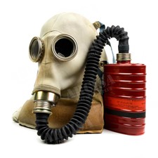 Soviet era Polish gas mask SR-1 w hose Red filter scary hospital mask