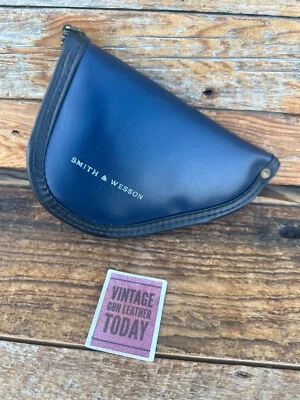 Vintage Smith Wesson Padded Blue Red Felt Interior Gun Rug For S&W Escort Mod 61 - Image 1 of 4