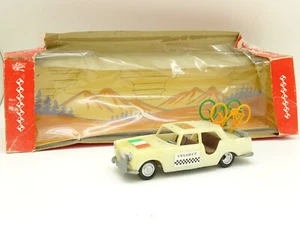 COFALU Plástico 1/32 - Peugeot 404 Puerta Bicicleta Tour de Francia Italia - Imagen 1 de 2