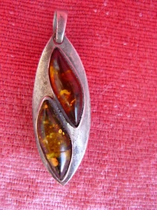 Ciondolo, Argento 925 Con Ambra, Bello, Vecchio Ciondolo - Foto 1 di 1