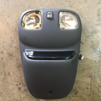 95-00 1997 Chevrolet S10 Blazer domo consola ligera techo corredizo interruptor gris ver desc Foto 1 de 4