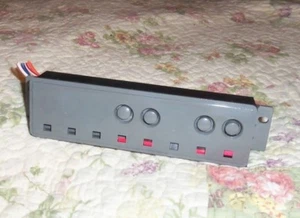 GE, Hotpoint WD21X10266 165D5576P032 STEUERSCHALTER GESCHIRRSPÜLER 4 TASTEN SCHALTER - Bild 1 von 2